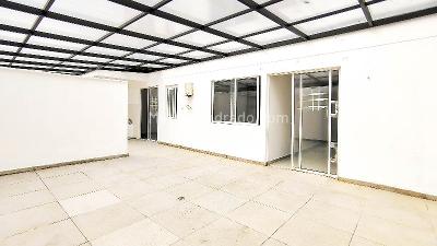 Apartamento de 3 alcobas en arriendo en Laureles, Medellín, 144 m² · foto 14 de 17