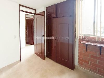Apartamento de 2 alcobas en arriendo en Centro, Medellín, 41 m² · foto 9 de 15