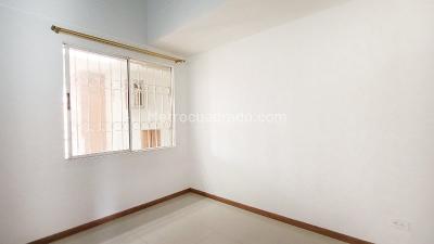 Apartamento de 3 alcobas en arriendo en La América, Medellín, 86 m² · foto 9 de 15