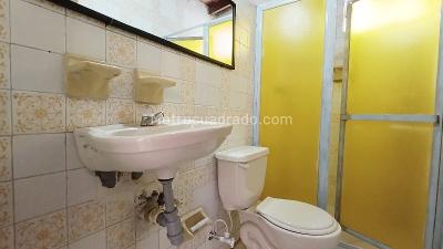 Apartamento de 3 alcobas en arriendo en El Velodromo, Medellín, 90 m² · foto 13 de 14