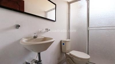 Apartamento de 3 alcobas en arriendo en El Velodromo, Medellín, 90 m² · foto 14 de 14