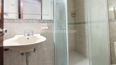 Apartamento de 2 alcobas en arriendo en La América, Medellín, 108 m² · foto 10 de 15