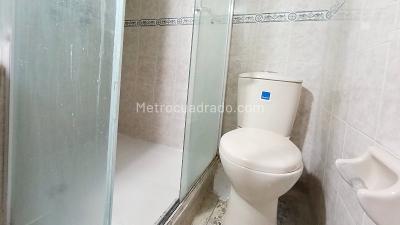 Apartamento de 2 alcobas en arriendo en La América, Medellín, 108 m² · foto 12 de 15
