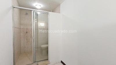Apartamento de 2 alcobas en arriendo en La América, Medellín, 108 m² · foto 13 de 15