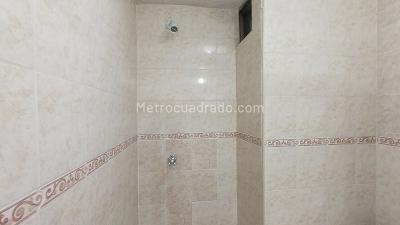 Apartamento de 2 alcobas en arriendo en La América, Medellín, 108 m² · foto 15 de 15
