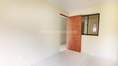 Apartamento de 3 alcobas en arriendo en Antonio Nariño, Medellín, 72 m² · foto 10 de 14