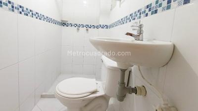 Apartamento de 3 alcobas en arriendo en Antonio Nariño, Medellín, 72 m² · foto 13 de 14