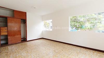 Casa de 3 alcobas en arriendo en El Danubio, Medellín, 95 m² · foto 2 de 12
