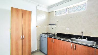 Apartamento de 2 alcobas en arriendo en La Almeria, Medellín, 50 m² · foto 4 de 13