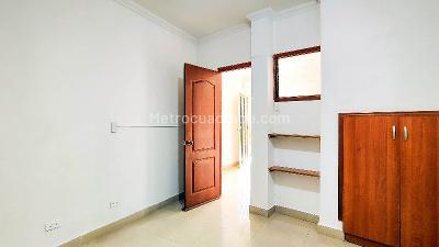 Apartamento de 2 alcobas en arriendo en La Almeria, Medellín, 50 m² · foto 7 de 13