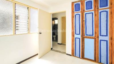 Apartamento de 2 alcobas en arriendo en Veinte De Julio, Medellín, 47 m² · foto 7 de 12