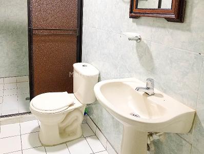Casa de 5 alcobas en arriendo en Boston, Medellín, 280 m² · foto 16 de 20