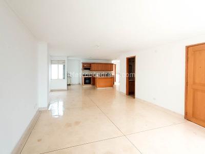 Apartamento de 4 alcobas en venta en Calasanz, Medellín, 185 m² · foto 2 de 20