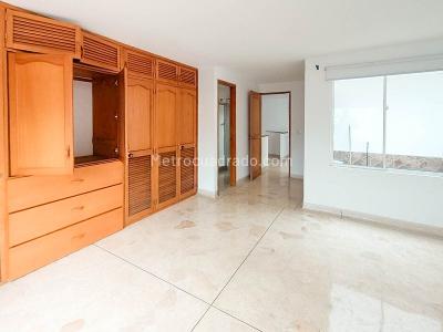 Apartamento de 4 alcobas en venta en Calasanz, Medellín, 185 m² · foto 10 de 20
