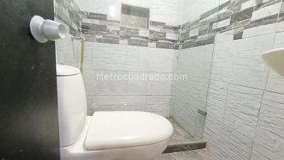 Apartamento de 2 alcobas en arriendo en Doce De Octubre Nro 2, Medellín, 65 m² · foto 9 de 12