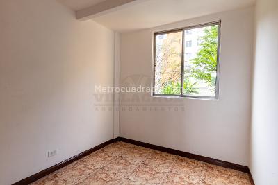 Apartamento de 3 alcobas en arriendo en Calasanz, Medellín, 62 m² · foto 4 de 13