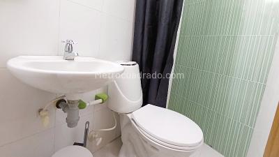 Apartamento de 3 alcobas en arriendo en Laureles, Medellín, 78 m² · foto 13 de 16