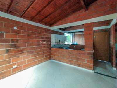 Apartamento de 2 alcobas en arriendo en La Floresta, Medellín, 45 m² · foto 5 de 18
