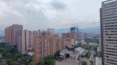 Apartamento de 3 alcobas en arriendo en El Poblado, Medellín, 72 m² · foto 9 de 17