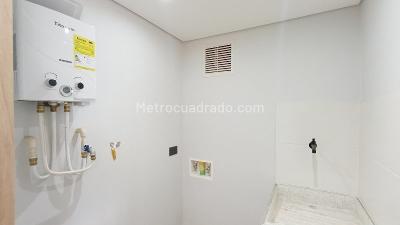 Apartamento de 3 alcobas en arriendo en El Poblado, Medellín, 72 m² · foto 15 de 17