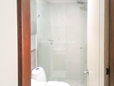 Apartamento de 3 alcobas en arriendo en Bolivariana, Medellín, 110 m² · foto 12 de 12