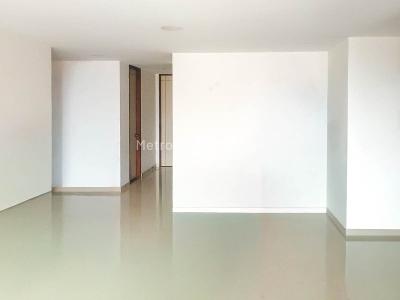 Apartamento de 3 alcobas en arriendo en Bolivariana, Medellín, 110 m² · foto 5 de 12