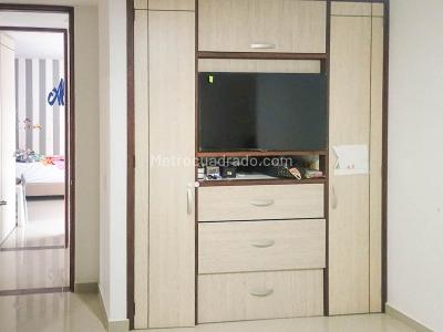 Apartamento de 3 alcobas en arriendo en Bolivariana, Medellín, 110 m² · foto 7 de 12