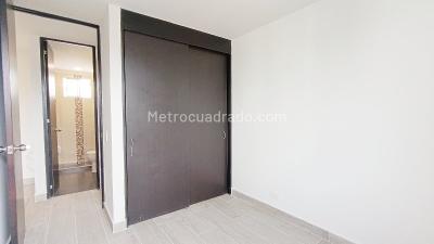 Apartamento de 3 alcobas en arriendo en Villa Carlota, Medellín, 85 m² · foto 10 de 20