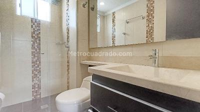 Apartamento de 3 alcobas en arriendo en Villa Carlota, Medellín, 85 m² · foto 16 de 20
