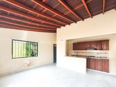 Apartamento de 3 alcobas en arriendo en Santa Lucia, Medellín, 70 m² · foto 4 de 13