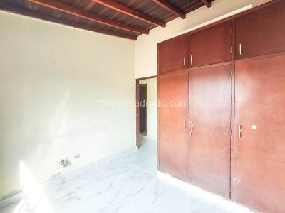 Apartamento de 3 alcobas en arriendo en Santa Lucia, Medellín, 70 m² · foto 6 de 13