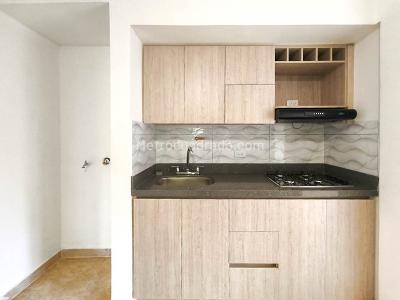 Apartaestudio en arriendo en Santa Lucia, Medellín, 27 m² · foto 3 de 8