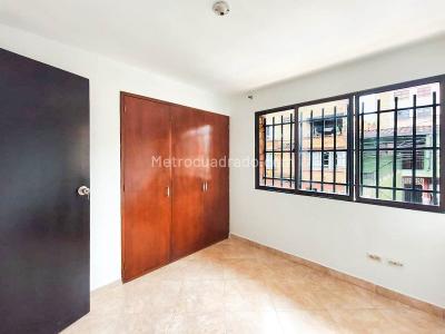 Apartaestudio en arriendo en Santa Lucia, Medellín, 27 m² · foto 5 de 8