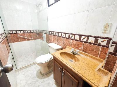 Apartaestudio en arriendo en Santa Lucia, Medellín, 27 m² · foto 6 de 8