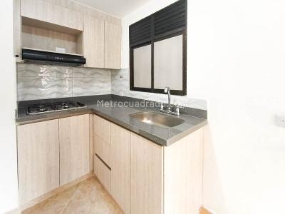 Apartamento de 3 alcobas en arriendo en Santa Lucia, Medellín, 55 m² · foto 5 de 14