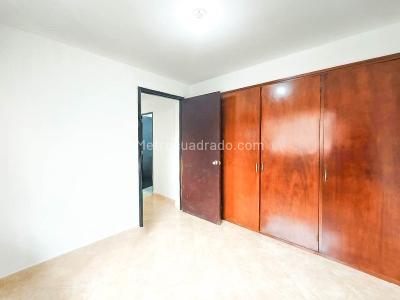 Apartamento de 3 alcobas en arriendo en Santa Lucia, Medellín, 55 m² · foto 6 de 14