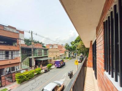Apartamento de 3 alcobas en arriendo en Santa Lucia, Medellín, 55 m² · foto 10 de 14