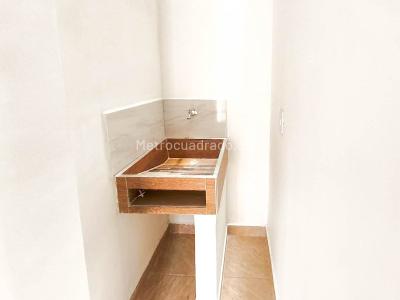 Apartamento de 3 alcobas en arriendo en Santa Lucia, Medellín, 55 m² · foto 11 de 14