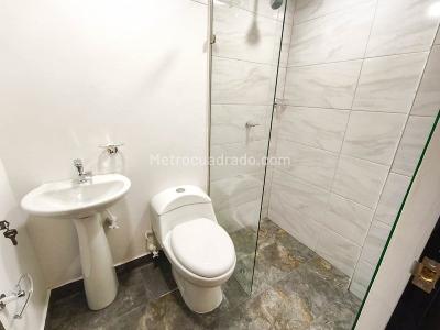 Apartamento de 3 alcobas en arriendo en Santa Lucia, Medellín, 55 m² · foto 12 de 14