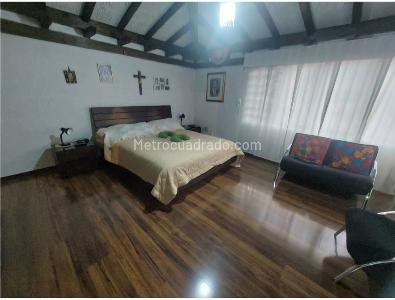 Casa de 4 alcobas en venta en Norte De Bogota, Bogotá, 255 m² · foto 12 de 15