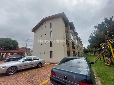 Apartamento de 3 alcobas en venta en Santa Helena De Baviera, Bogotá, 68 m² · foto 17 de 20