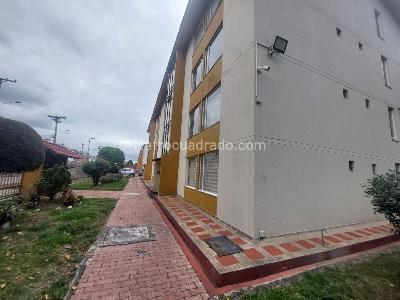 Apartamento de 3 alcobas en venta en Santa Helena De Baviera, Bogotá, 68 m² · foto 14 de 20