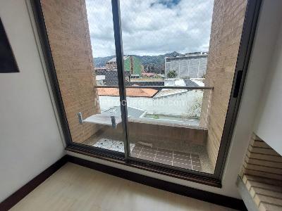 Apartaestudio en venta en Santa Paula, Bogotá, 57 m² · foto 3 de 14