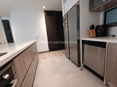Apartamento de 2 alcobas en venta en Santa Paula Norte, Bogotá, 69 m² · foto 3 de 13