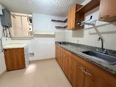 Apartamento de 3 alcobas en venta en Pradera Norte, Bogotá, 54 m² · foto 2 de 20