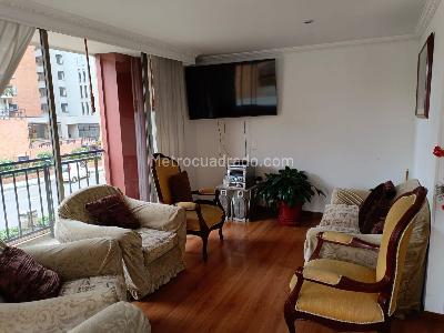 Apartamento de 4 alcobas en venta en Colina Campestre, Bogotá, 140 m² · foto 2 de 15