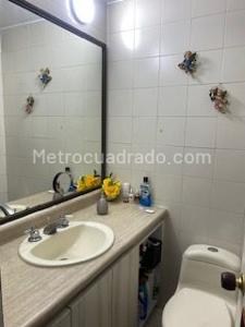 Apartamento de 3 alcobas en venta en Colina Campestre, Bogotá, 62 m² · foto 15 de 20