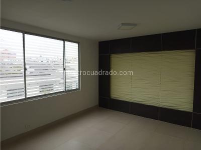 Casa en arriendo en La Estrella, Manizales · foto 2 de 17