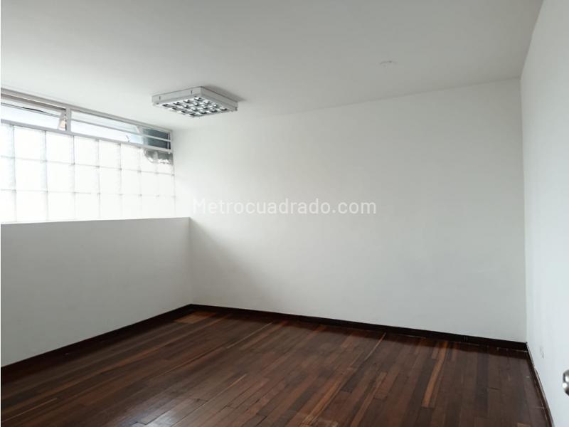 Oficina en Arriendo, Belen, Manizales - Más