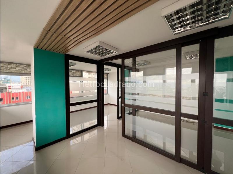Oficina en Arriendo, Centro, Manizales - Más